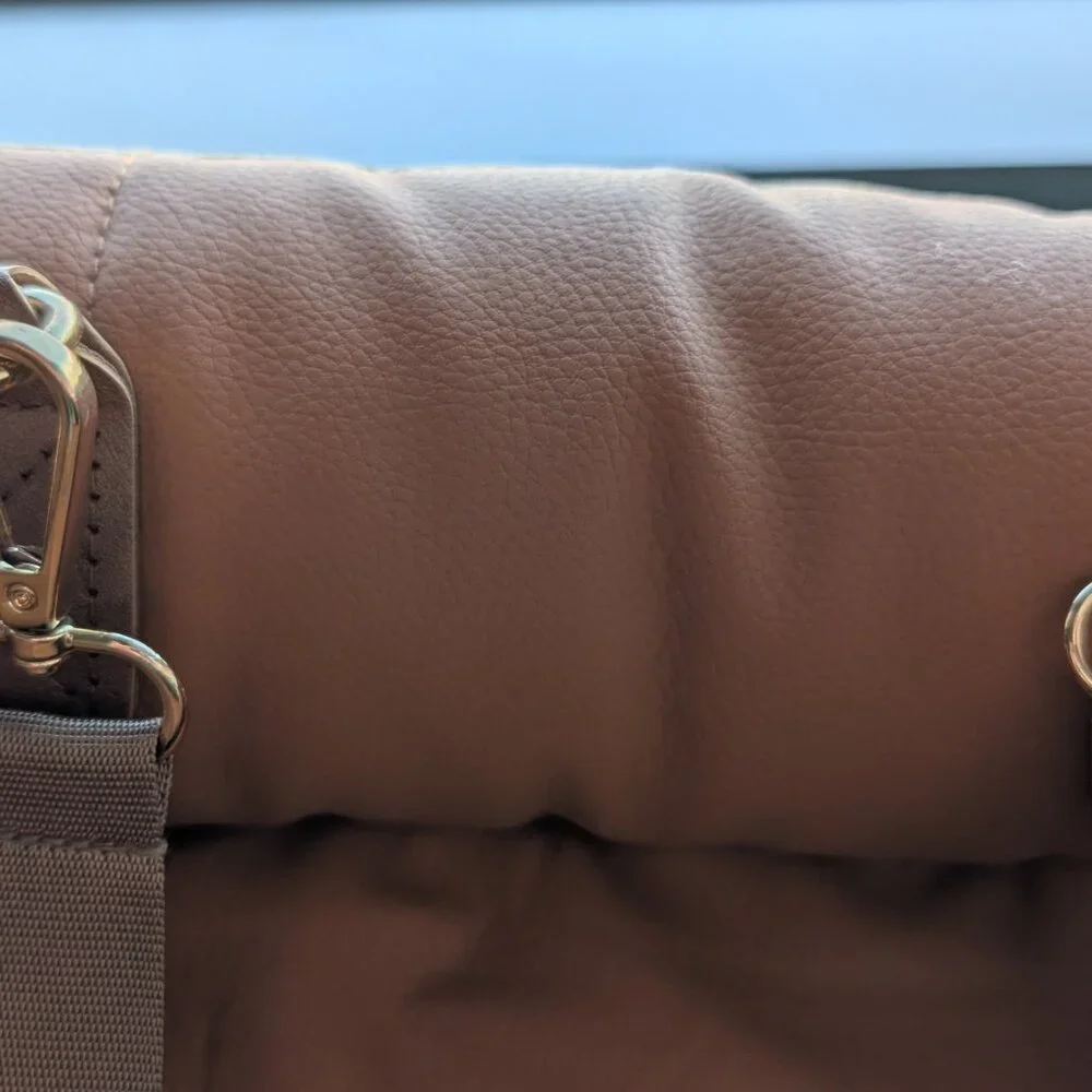 Funny Fuzzy Jumbo Plus Car Dog Bed - $130 (Boston)